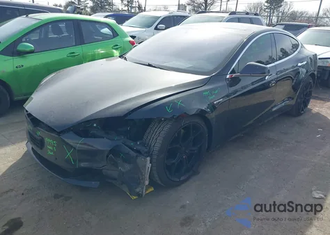 2016 Tesla Model S 60/70/75/85 из США, поврежденный, VIN 5YJSA1E19GF152450